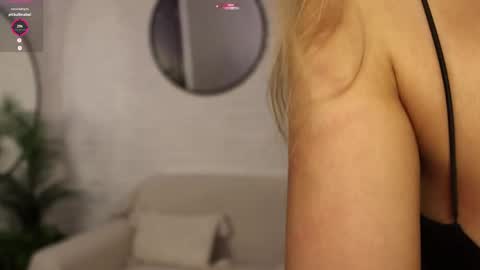 Im Wendy online show from April 17, 2026, 9:07 pm