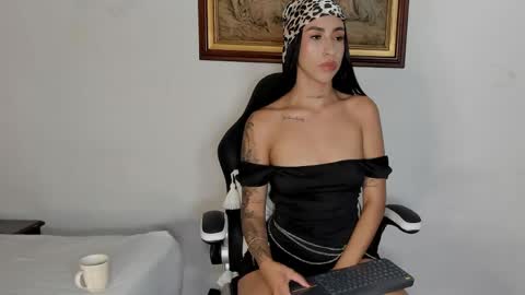 Wendy Marshall  online show from June 9, 2026, 7:14 pm