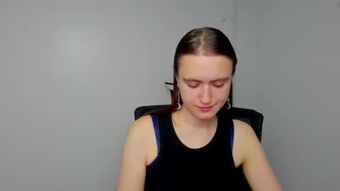 Snapshot of wendy_say_ chatting on December 5, 2024, 7:38 pm Wendy online show from December 5, 2024, 7:38 pm