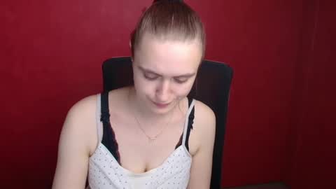 Snapshot of wendy_say_ chatting on December 11, 2024, 1:58 am Wendy online show from December 11, 2024, 1:58 am