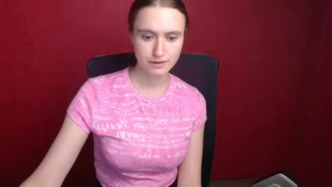Snapshot of wendy_say_ chatting on December 12, 2024, 11:36 pm Wendy online show from December 12, 2024, 11:36 pm