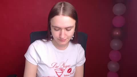 Snapshot of wendy_say_ chatting on February 18, 2025, 8:03 pm Wendy online show from February 18, 2025, 8:03 pm