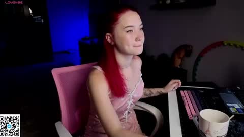 Snapshot of wendycandy182 chatting on August 1, 2026, 3:17 am WendyCandy182 online show from August 1, 2026, 3:17 am