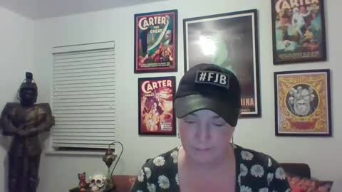 WendyCU online show from December 19, 2024, 3:40 am