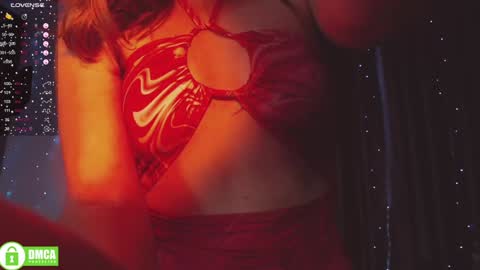 Snapshot of wendyemily chatting on January 1, 2025, 8:45 am wendyemily online show from January 1, 2025, 8:45 am