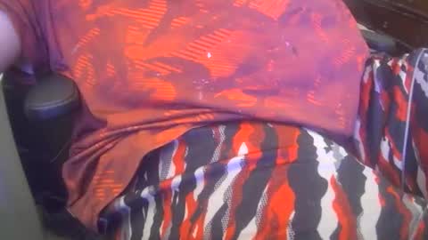 Snapshot of werewolf549 chatting on October 21, 2025, 11:27 pm werewolf549 online show from October 21, 2025, 11:27 pm