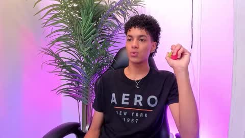 WES online show from January 15, 2026, 4:11 pm