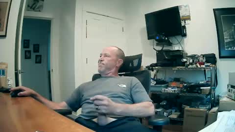 weseeyouwatching online show from October 26, 2025, 7:42 pm