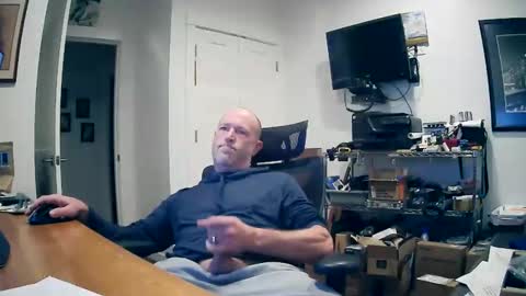 weseeyouwatching online show from December 19, 2025, 12:17 am