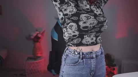 little girl who is always rightLisa online show from December 28, 2024, 5:33 am