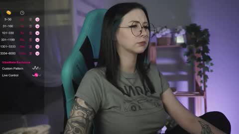 little girl who is always rightLisa online show from September 26, 2025, 2:26 am