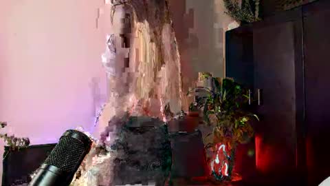 tatty online show from February 22, 2025, 7:03 pm