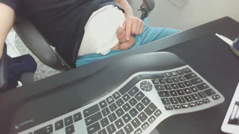 Snapshot of westernhimtim chatting on January 2, 2025, 3:08 pm westernhimtim online show from January 2, 2025, 3:08 pm