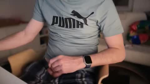 Snapshot of wet_adidasboy chatting on April 3, 2026, 9:13 pm wet_adidasboy online show from April 3, 2026, 9:13 pm