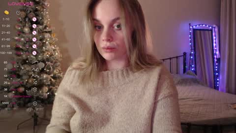 Lana online show from December 14, 2024, 3:36 pm