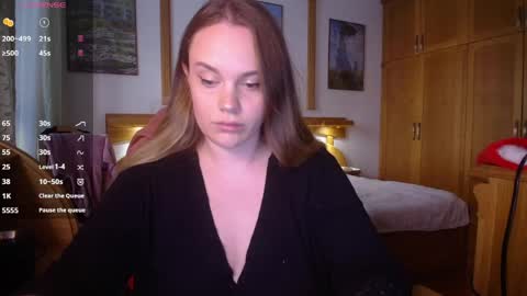 Lana online show from May 3, 2026, 4:24 pm