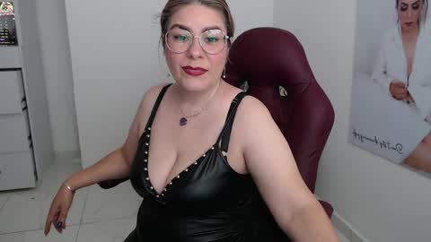 Diva online show from December 31, 2024, 1:52 pm