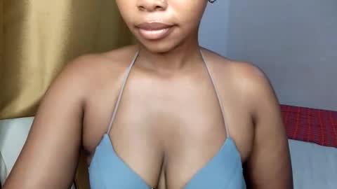 Rozie online show from March 15, 2026, 7:20 pm