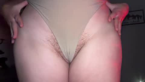 Snapshot of wet_scarlett72 chatting on April 3, 2026, 1:58 am Scarlett online show from April 3, 2026, 1:58 am