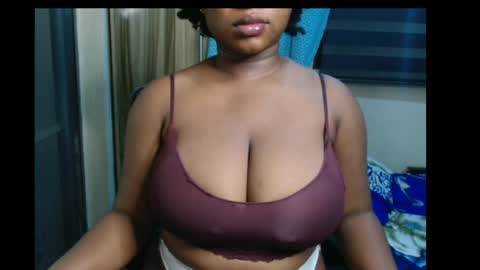 Snapshot of wet_xxpussy55 chatting on July 4, 2026, 4:40 am Sonia online show from July 4, 2026, 4:40 am