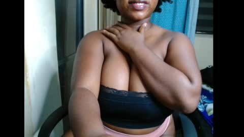 Snapshot of wet_xxpussy55 chatting on July 7, 2026, 3:42 am Sonia online show from July 7, 2026, 3:42 am