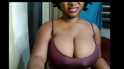 Snapshot of wet_xxpussy55 chatting on July 11, 2026, 9:45 am Sonia online show from July 11, 2026, 9:45 am