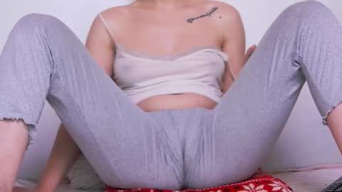 Snapshot of wetdream221 chatting on March 4, 2026, 11:11 pm Beatrice Moan from LovenseWet from Tip MenuOpen for Private online show from March 4, 2026, 11:11 pm