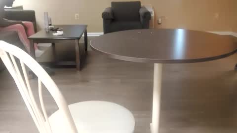 wetdreamz101 online show from April 19, 2026, 10:01 pm