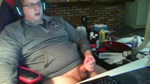 Snapshot of whateverdude555 chatting on December 3, 2025, 1:02 am whateverdude555 online show from December 3, 2025, 1:02 am