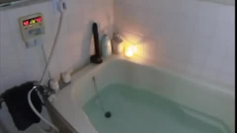 whattheylike online show from March 25, 2026, 9:37 am