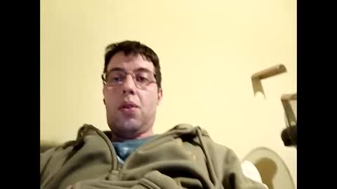 Snapshot of whatwouldyouliketosee chatting on December 24, 2024, 9:33 pm stoffy online show from December 24, 2024, 9:33 pm