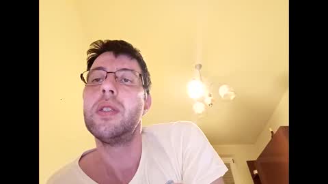 Snapshot of whatwouldyouliketosee chatting on January 2, 2025, 11:16 pm stoffy online show from January 2, 2025, 11:16 pm