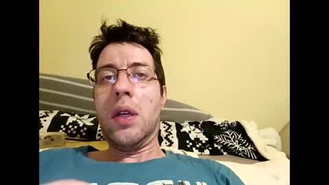 Snapshot of whatwouldyouliketosee chatting on January 14, 2025, 5:51 am stoffy online show from January 14, 2025, 5:51 am