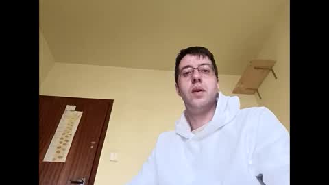 Snapshot of whatwouldyouliketosee chatting on February 19, 2025, 3:16 pm stoffy online show from February 19, 2025, 3:16 pm