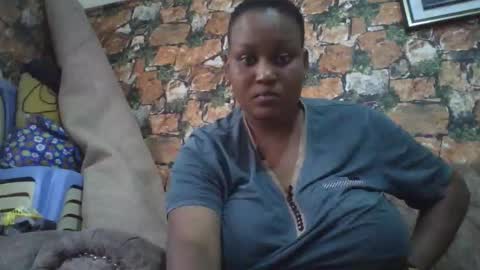 Snapshot of whinebae chatting on March 17, 2026, 7:17 pm whinebae online show from March 17, 2026, 7:17 pm