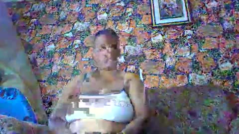 Snapshot of whinebae chatting on March 21, 2026, 9:25 am whinebae online show from March 21, 2026, 9:25 am