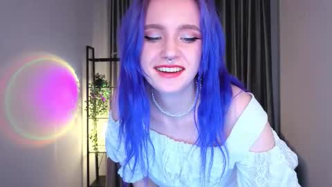 Snapshot of whisperia chatting on October 13, 2025, 10:32 pm RunayWitch online show from October 13, 2025, 10:32 pm