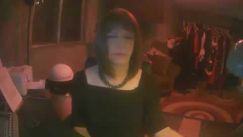 Whisper online show from October 27, 2025, 5:00 am