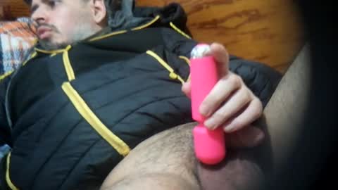 Snapshot of white_boy15 chatting on December 20, 2024, 11:16 pm n n15 online show from December 20, 2024, 11:16 pm