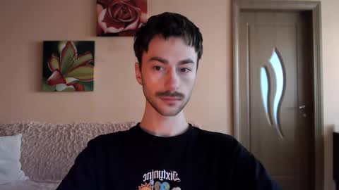 Tom online show from December 17, 2025, 11:49 am