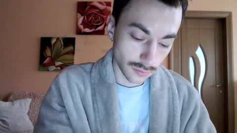 Tom online show from March 19, 2026, 1:59 pm