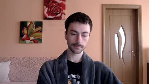 Snapshot of white_sport chatting on April 16, 2026, 10:27 am Tom online show from April 16, 2026, 10:27 am