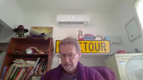 Snapshot of whiteboomer chatting on April 5, 2026, 11:02 pm whiteboomer online show from April 5, 2026, 11:02 pm