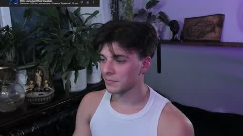 Snapshot of whiteegrimm chatting on September 24, 2025, 9:51 pm Gus online show from September 24, 2025, 9:51 pm