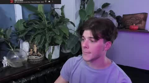 Snapshot of whiteegrimm chatting on October 31, 2025, 8:54 pm Gus online show from October 31, 2025, 8:54 pm