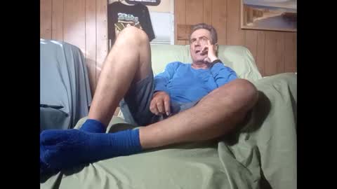 Snapshot of whitelion67 chatting on November 17, 2025, 8:14 pm whitelion67 online show from November 17, 2025, 8:14 pm