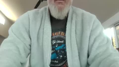 whitepantyman1973 online show from May 12, 2026, 10:29 pm