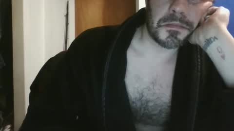 Snapshot of whiteyrm chatting on January 4, 2025, 11:43 am whiteyrm online show from January 4, 2025, 11:43 am