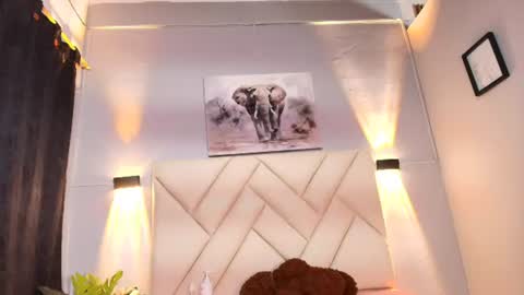 Whitney online show from July 29, 2026, 1:53 pm