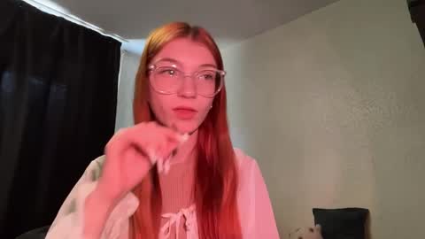 Snapshot of whitneyblaze chatting on June 7, 2026, 5:00 am Alaska 3 online show from June 7, 2026, 5:00 am